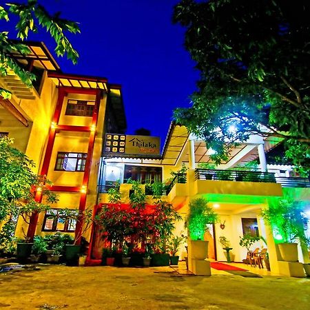 Thilaka City Hotel Анурадхапура Екстериор снимка